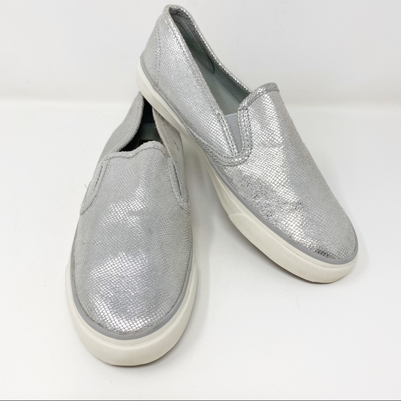 SPERRY Top Sider Silver Metallic Slip on Loafer 8 - Picture 3 of 9